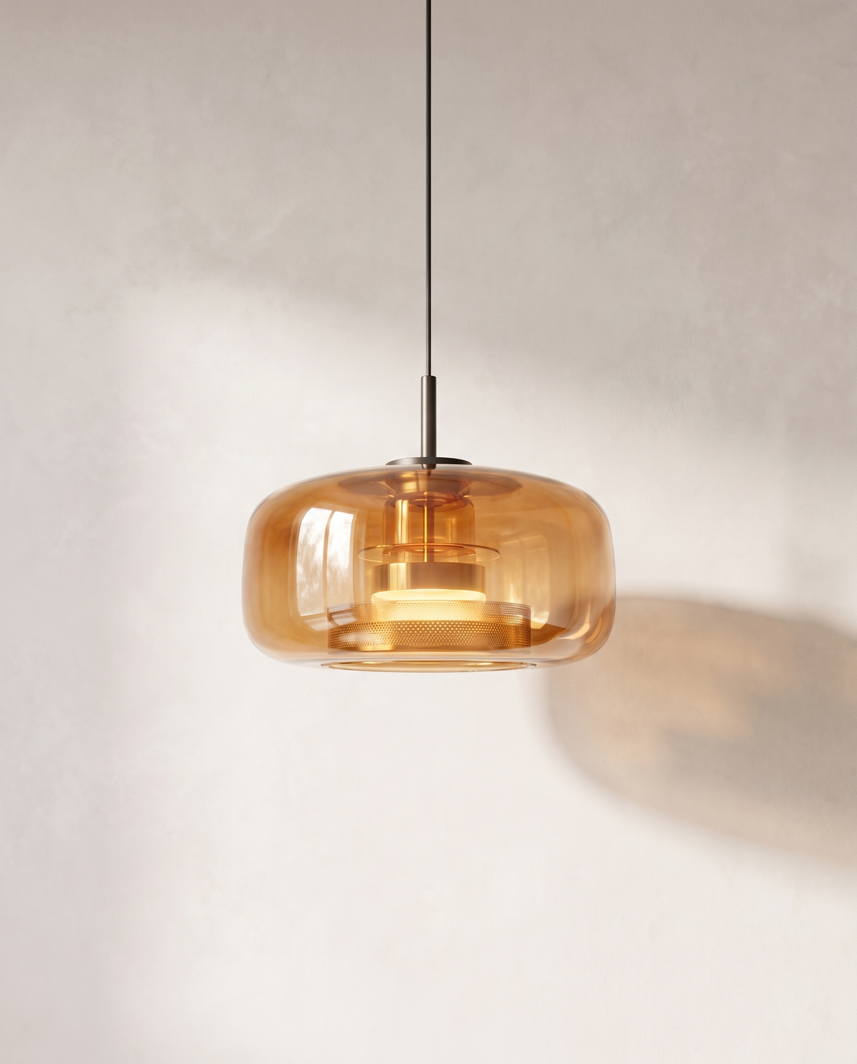 The Capsule Pendant, wide 33–38 cm, amber glass