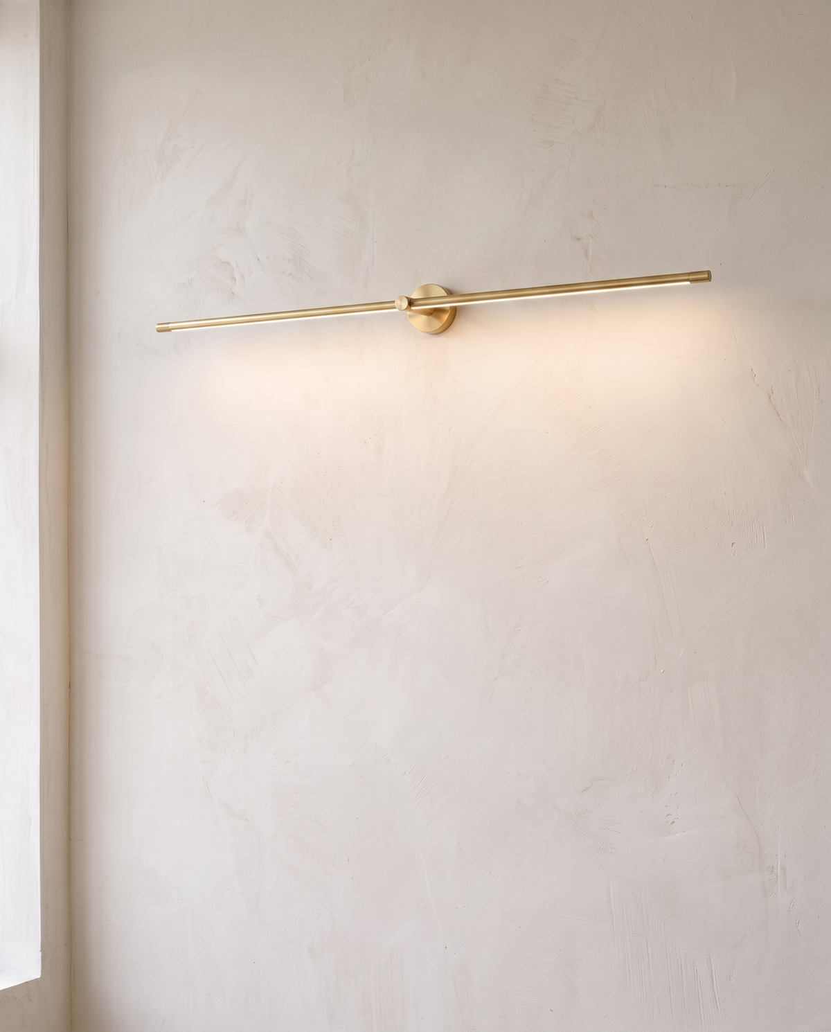 The Rail Wall Light, Gold, 98 cm