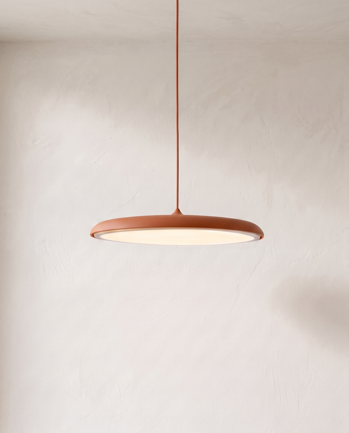 The Wafer Pendant – Orange, 25 cm, flat disc LED pendant