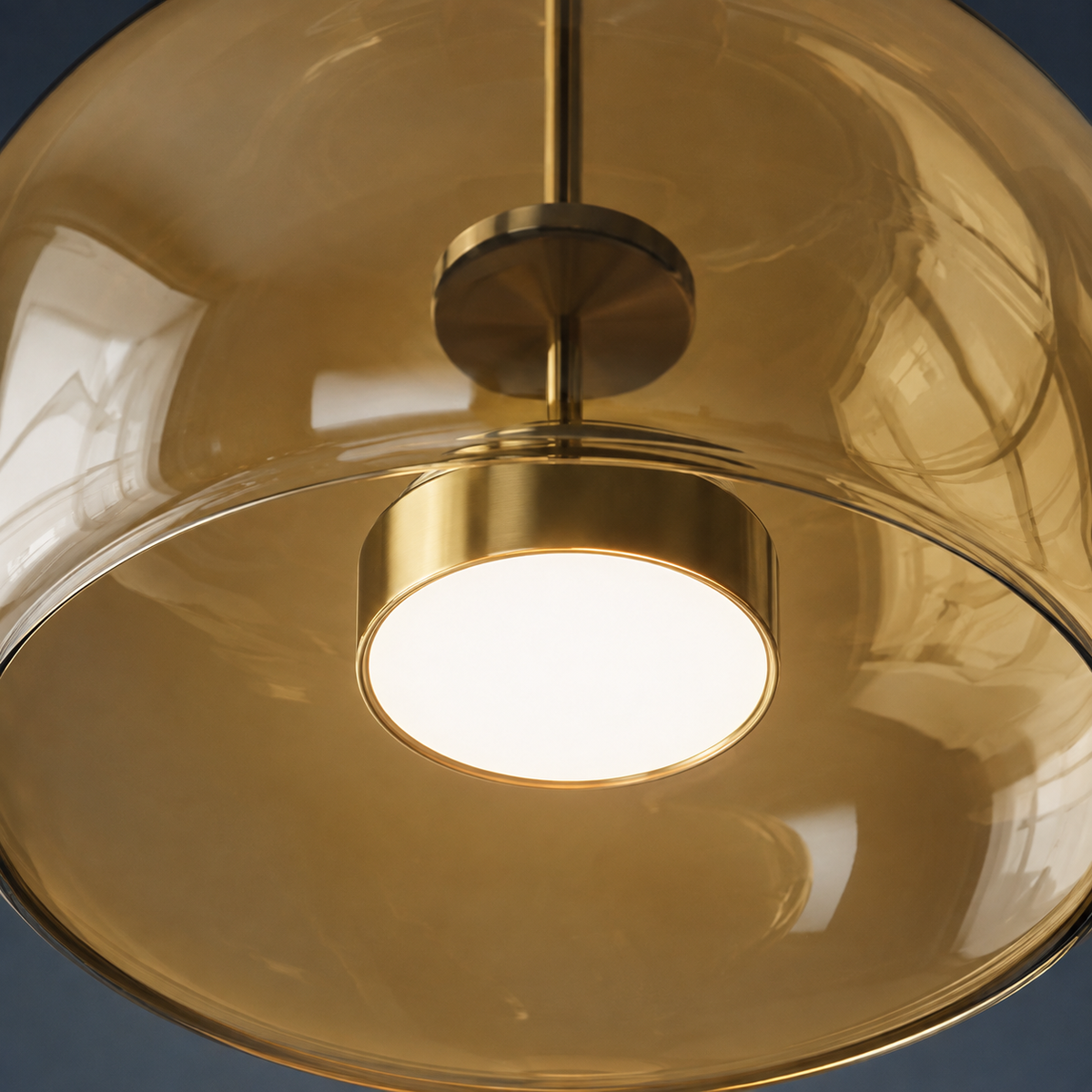 The Capsule Pendant