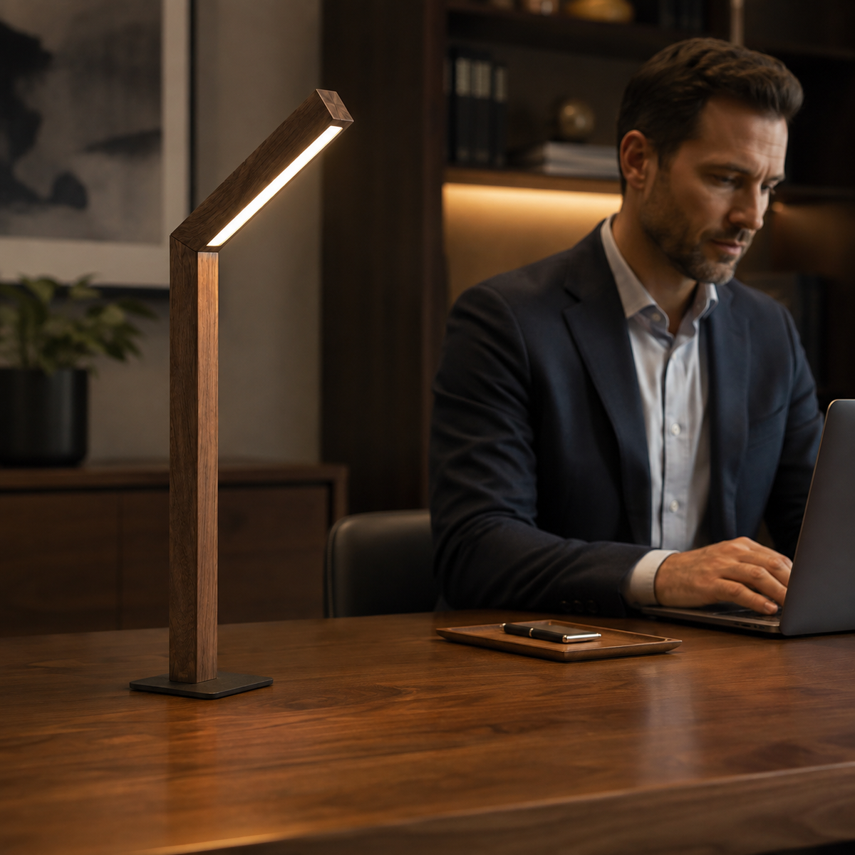 The Alder Table Lamp