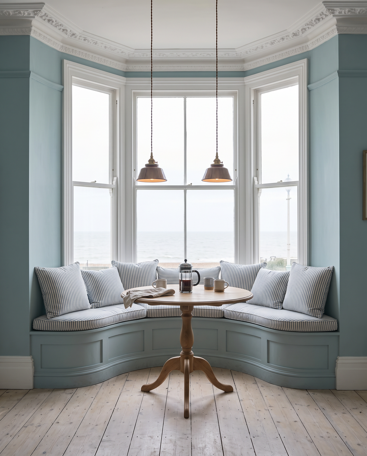 The Kiln hand-painted ceramic pendant – Bay window seat, Brighton Regency townhouse