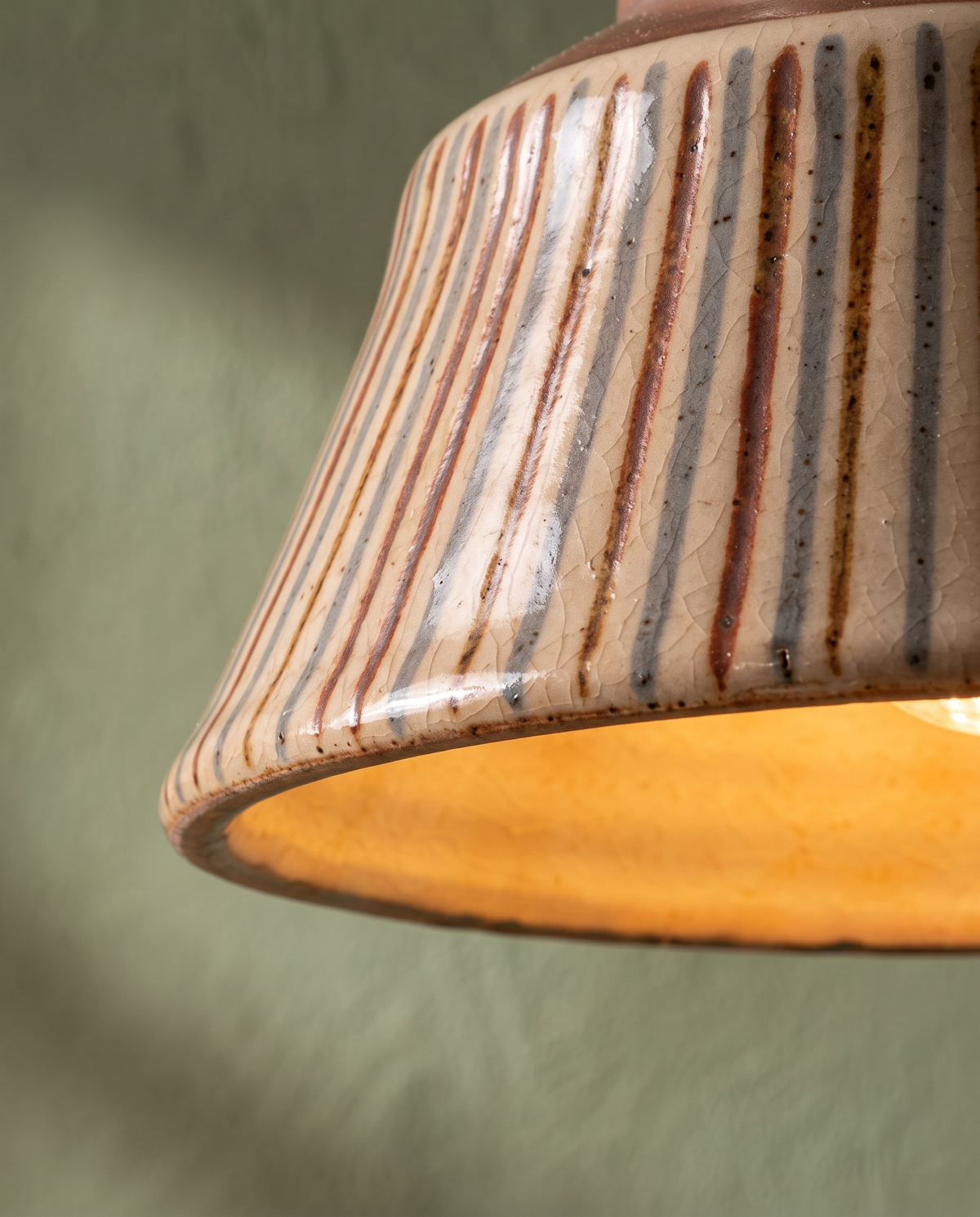 The Kiln hand-painted ceramic pendant – Close-up detail
