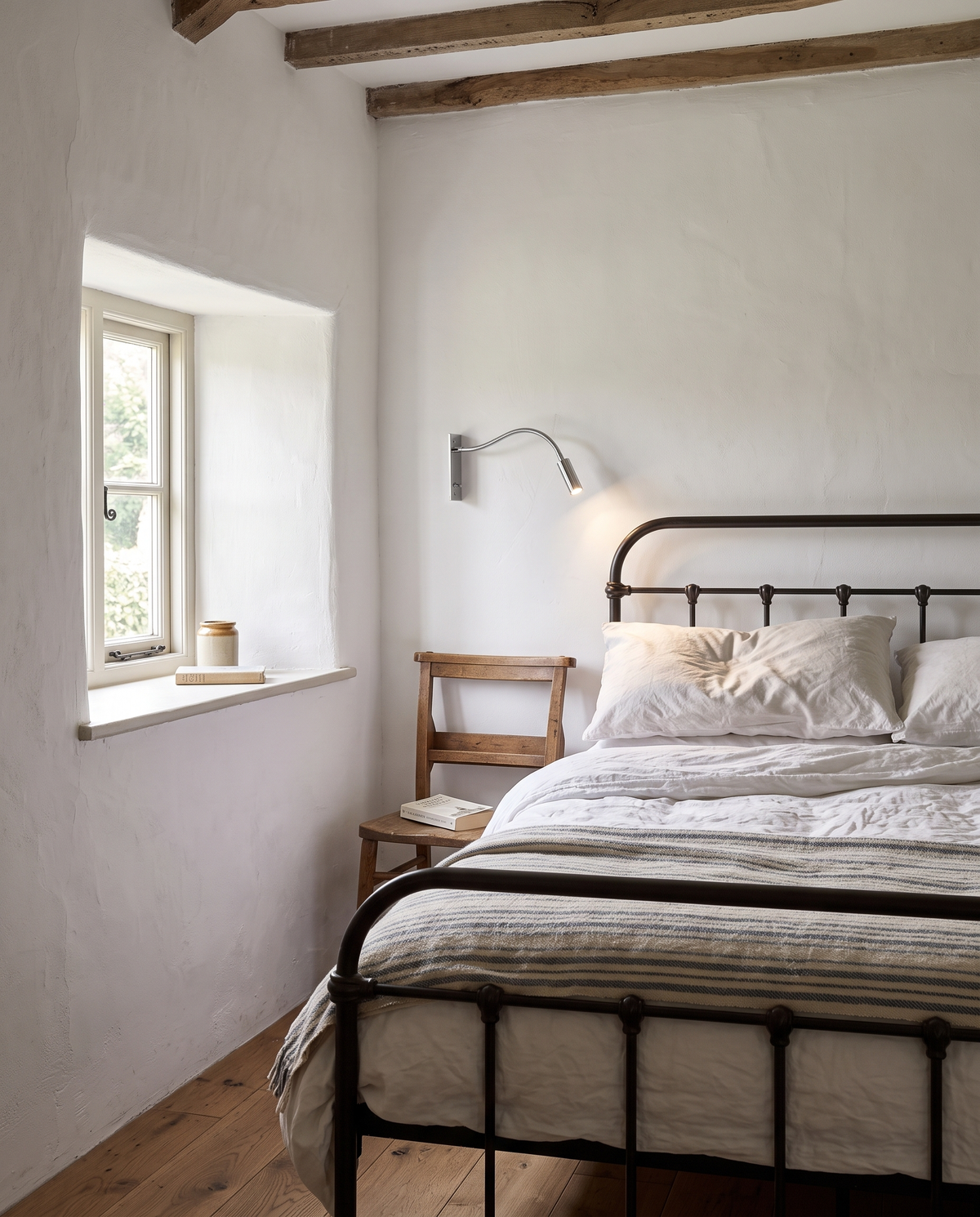 The Lectern in chrome in a cottage guest room