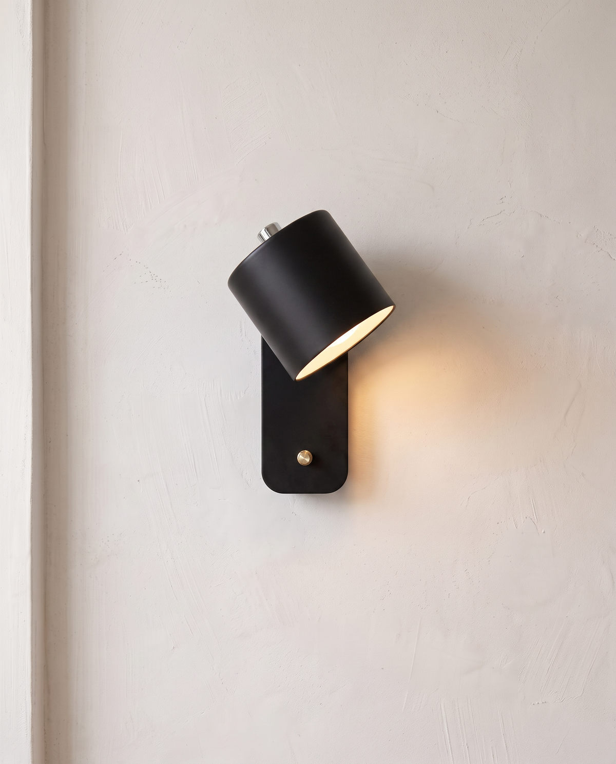 The Nightcap Wall Light in Jet