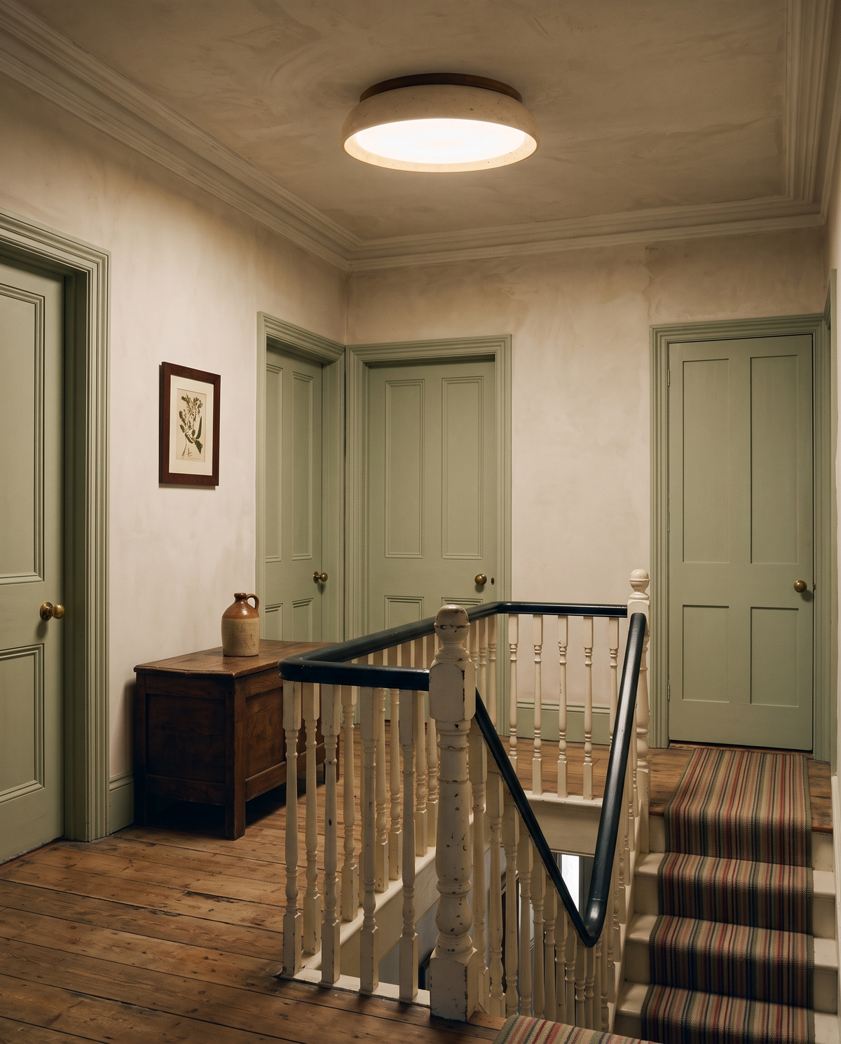 The Quarry 30 cm on the landing of an Edwardian house