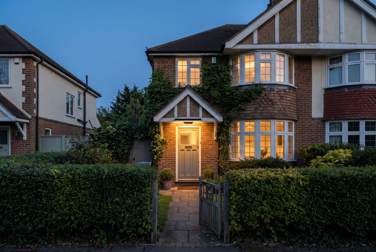 The Threshold in a British home