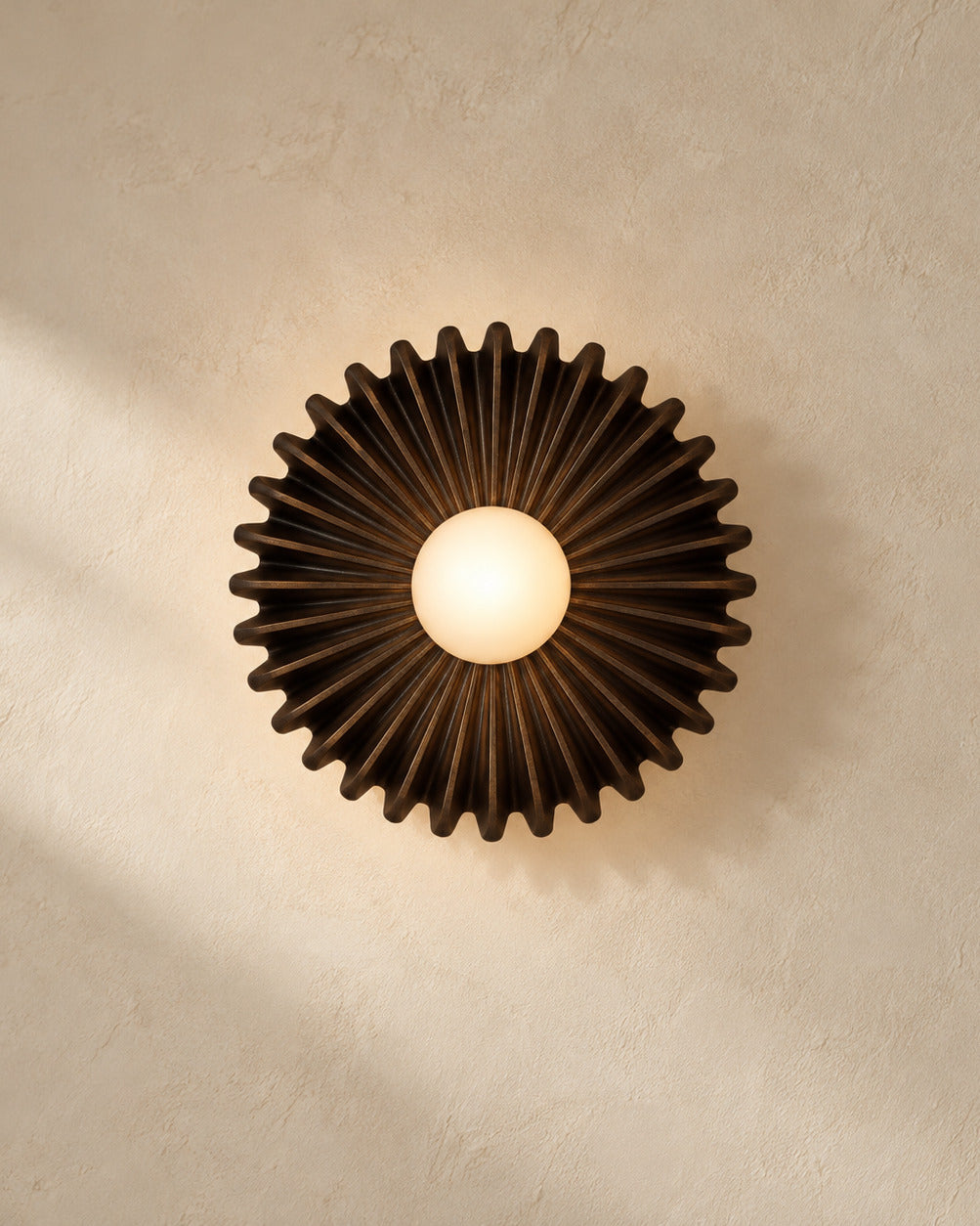 The Rosette Wall Light